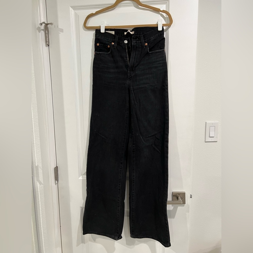 Levi’s Wide Leg